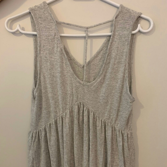 Grey tank top blouse - Picture 2 of 2